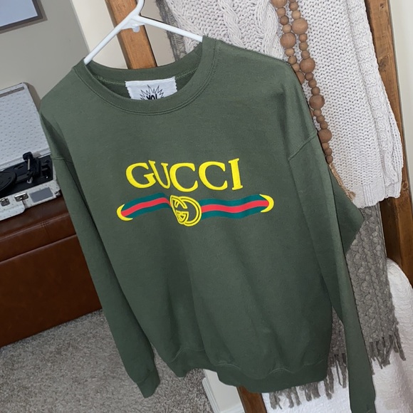 Super cute gucci (not authentic) from like celebrity boutique paid $250 - Picture 3 of 8